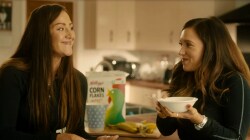INSEPARABLE TWIN SISTERS TO BE THE NEW FACES OF CORN FLAKES